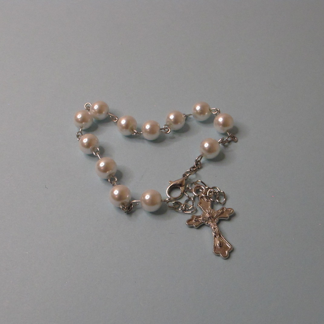 Pearl-Coloured Rosary and Bracelet Set