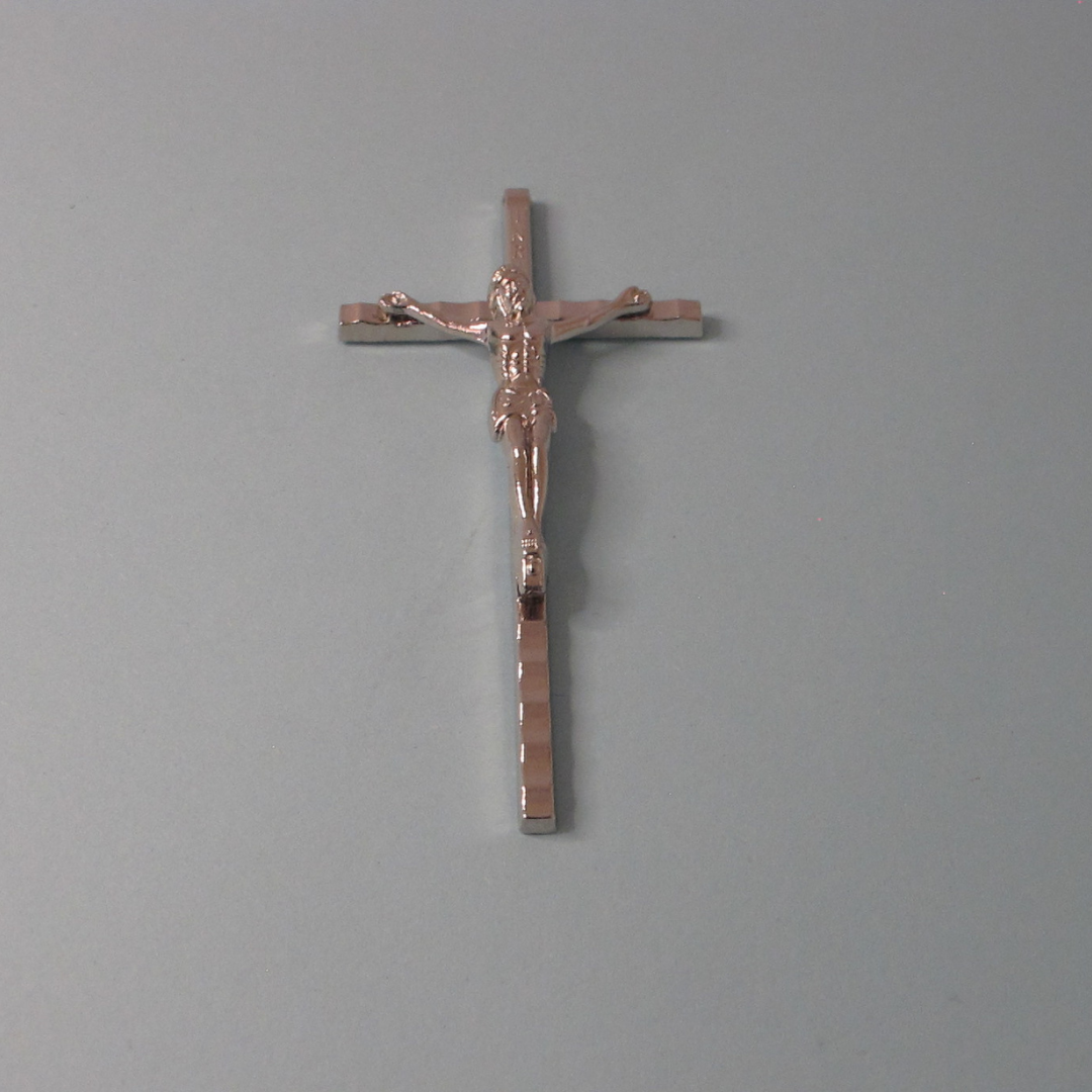 Silver Crucifix with Silver Body – Wall-Mounted Cross
