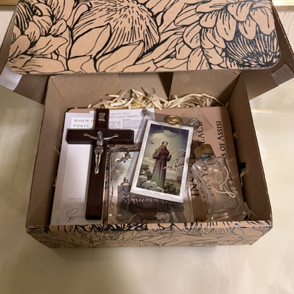 SAINT BOX: Assisi Chest Gift Box |  Midi St Francis of Assisi Gift Box | Confirmation Gift Set
