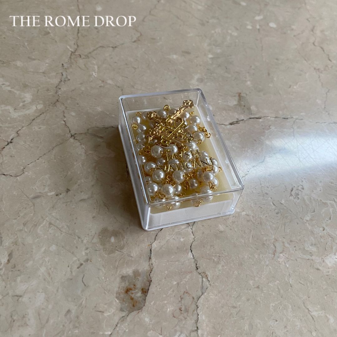 Rome Drop: Pearl and Gold Rosary | Vatican | Musei Vaticani