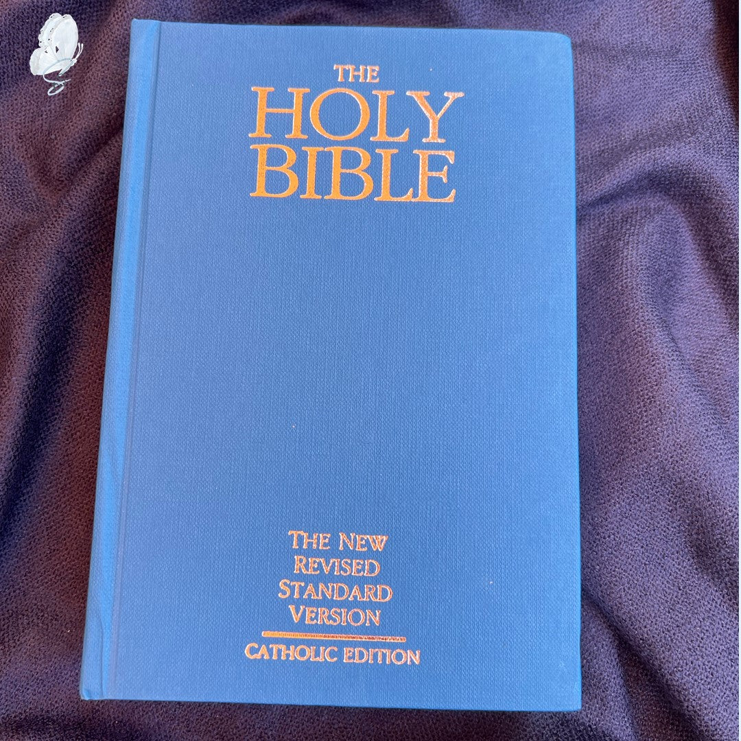 The Holy Bible - NRSV Catholic Edition (Blue Hardcover)