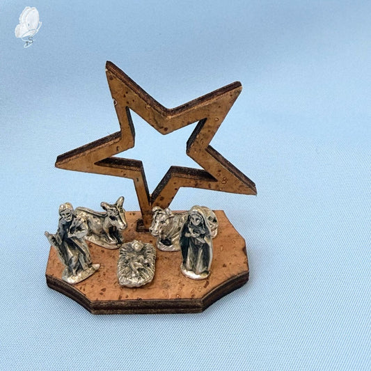 Portugal Drop: Cork Nativity Scene – Star Design