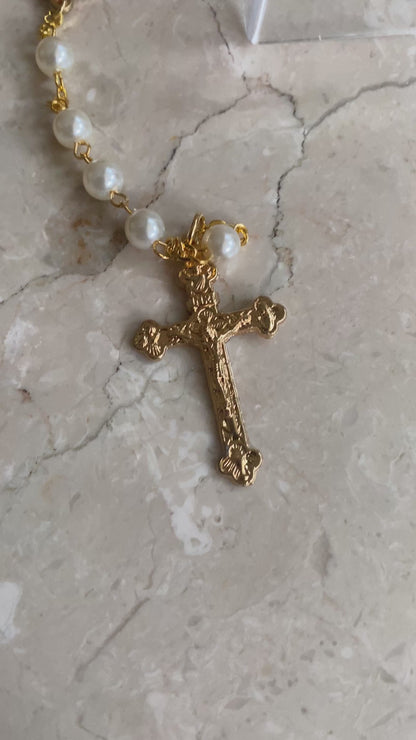 Rome Drop: Pearl and Gold Rosary | Vatican | Musei Vaticani